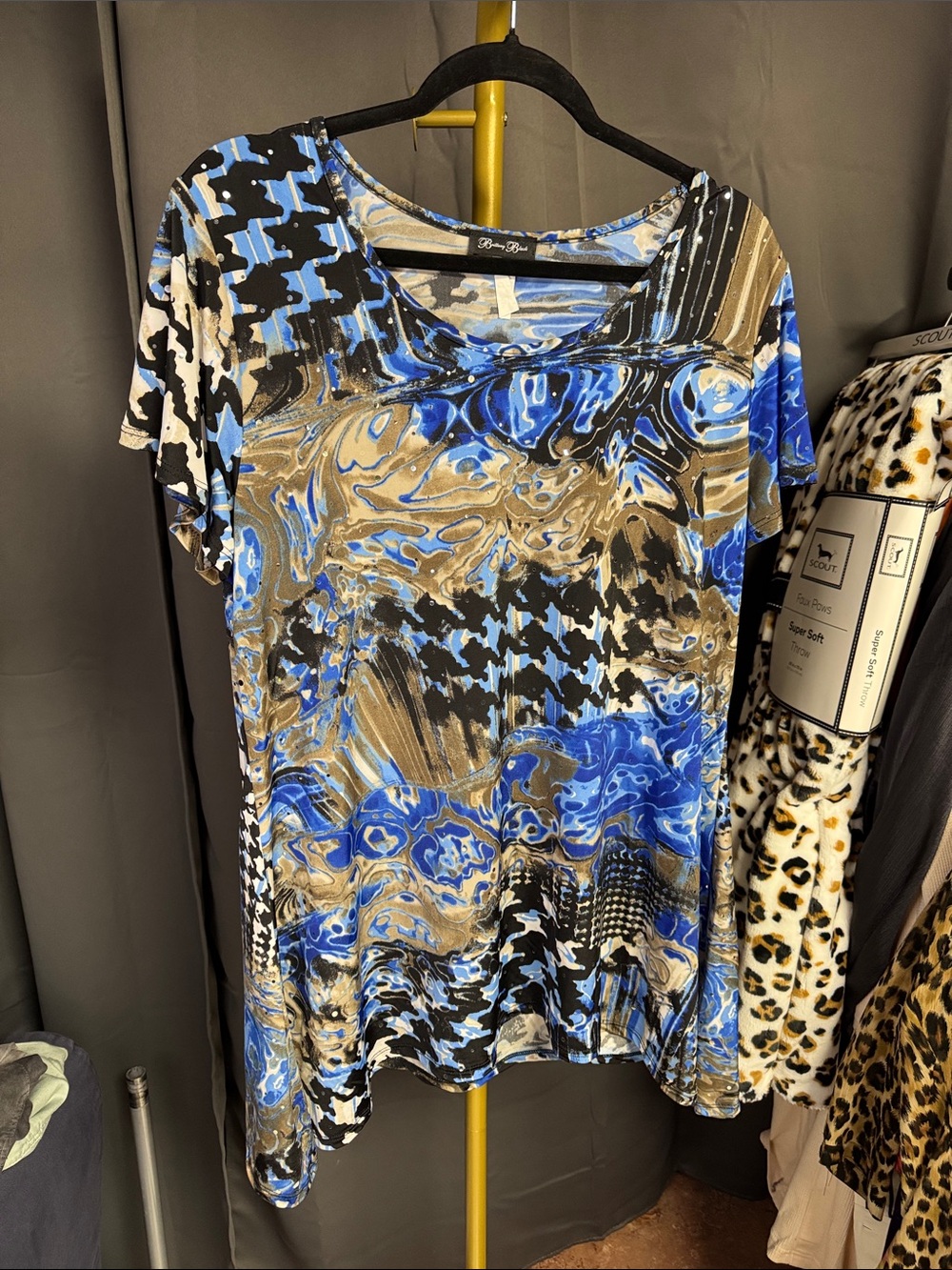Brittany Black Blue and Black Abstract Short Sleeve Top